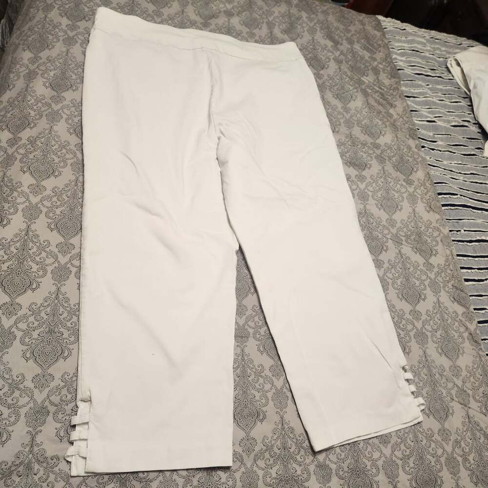 Allison Daley Pants Size 18 White Capri Side Slit - Picture 9 of 10